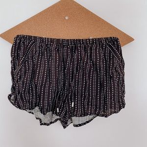 H&M patterned flowy shorts